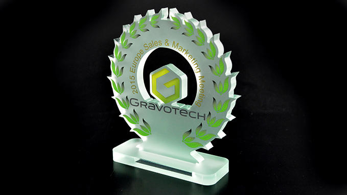 A Gravotech trophy produced using the Print&Cut method