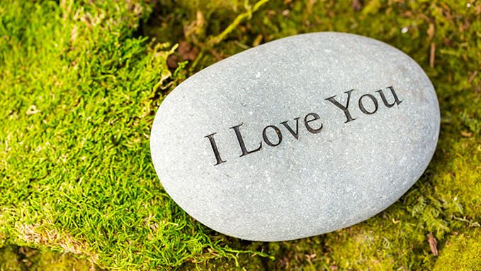 Engraving on stone and pebbles